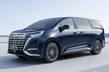 比亞迪打底，定位高端豪華，騰勢(shì) D9 成新能源 MPV 內(nèi)卷之王
