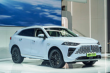 城市级导航辅助驾驶争夺战，“轻地图”玩家率先破局？