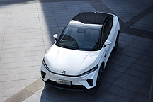 高階智能駕駛內(nèi)卷，飛凡R7不講武德