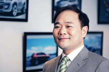 牽手雷諾，“汽車瘋子”李書福不停買買買……