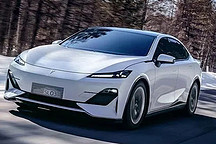 2000亿砸向新能源，长安汽车冲击2030年500万辆销量目标！