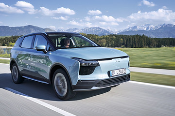 传一汽-大众将向特斯拉购买碳积分，网友：不如找爱驰汽车