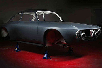 阿尔法·罗密欧GT Junior Restomod碳纤维纯电车型！3.4s破百