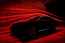 這波安全穩(wěn)了！比亞迪漢EV麋鹿測試80km/h+