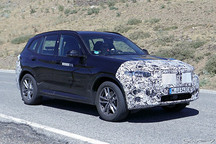 有望于2022年发布！新款宝马X3插混版谍照曝光