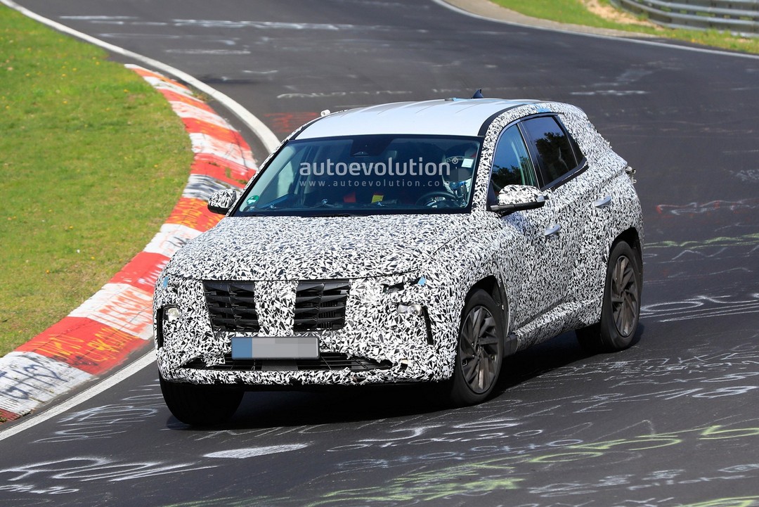 2021-hyundai-tucson-loses-wheel-nuts-while-nurburgring-testing_2.jpg