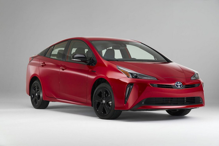 2021-Prius-2020-Edition_001-scaled.jpg