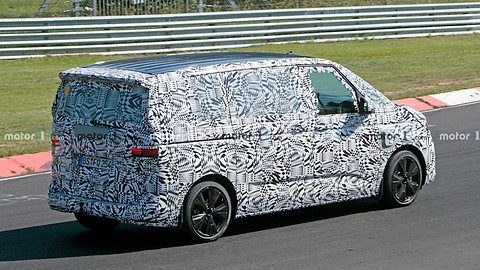 vw-t7-phev-spy-photo.jpg