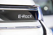 新車駕到 | 外觀耐看、車機好上手 到店實拍長安CS55純電版