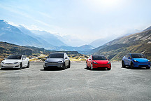 簡(jiǎn)單但不簡(jiǎn)陋 特斯拉內(nèi)飾設(shè)計(jì)背后的故事