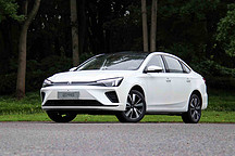 顏值不錯、空間一般 靜態(tài)實拍解析上汽榮威R ER6