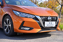 买车必须得省油，丰田卡罗拉领衔，这几款车百公里油耗最低4L