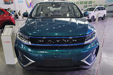 纯电续航405km，大运要用远志M1敲开乘用车大门