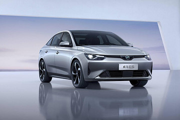 全新威马E.5正式上市，画风变了，高配即标配