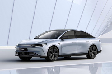買得起的豪華電動(dòng)轎車，零跑C01開啟預(yù)售，18萬元起售