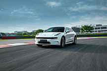 極致性能樹立“純電操控天花板”，極氪001是如何煉成的？