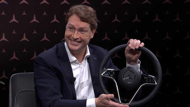全新第7代奔驰S级首张官图发布 戴姆勒CEO亲自站台预热