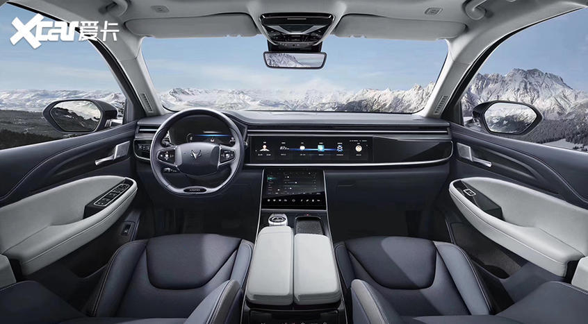 BAIC New Energy ARCFOX α-T начал предварительные продажи по цене от 280 000 юаней