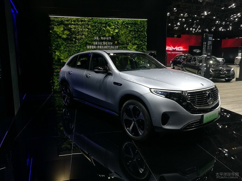 2020粵港澳車展：國(guó)產(chǎn)奔馳EQC350 4MATIC