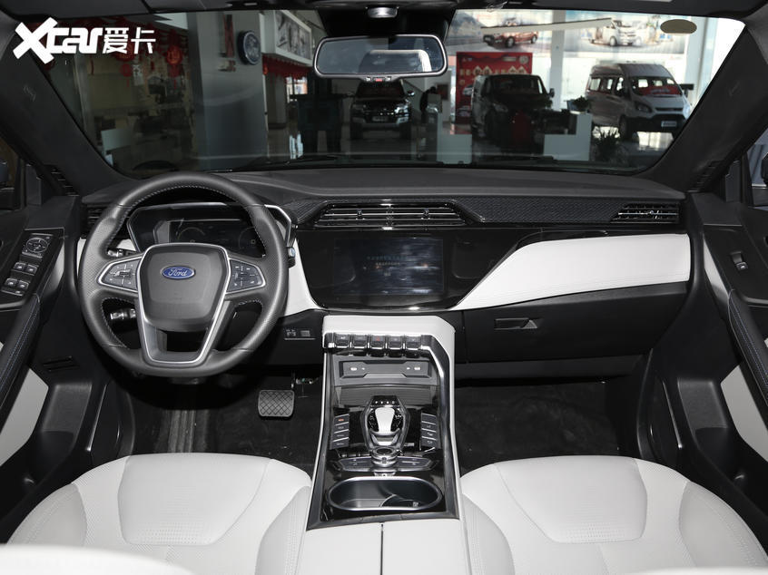 江鈴福特2019款領(lǐng)界EV