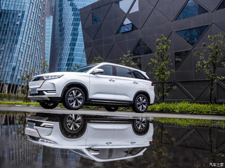 長安汽車 長安歐尚X7 EV 2020款 領(lǐng)航型405