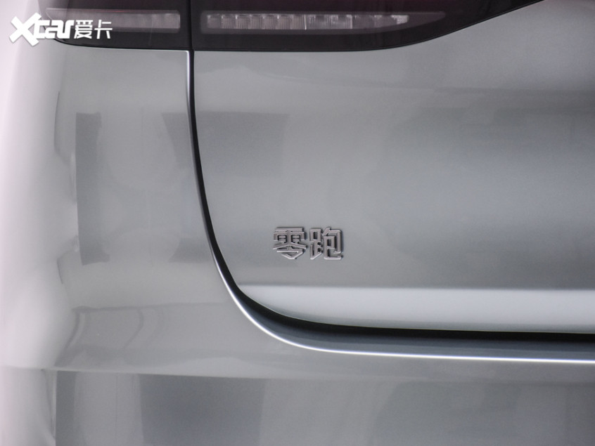零跑汽車2021款零跑C11
