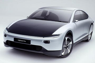 不需要充电，有太阳就能跑的电动车