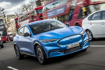 最快兩分鐘完成 福特Mach-E獲OTA能力