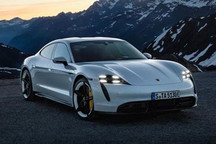 保時(shí)捷Taycan生產(chǎn)受阻 交付量恐大幅減少千余臺