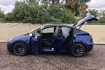 马斯克：提升特斯拉Model Y产能是当前第一要务