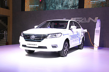 极端情况存起火自燃风险 力帆650EV车型召回3651辆