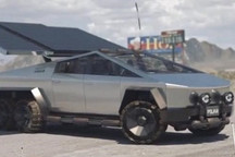 特斯拉Cybertruck太陽能電池板配件效果圖 每天可增程24公里