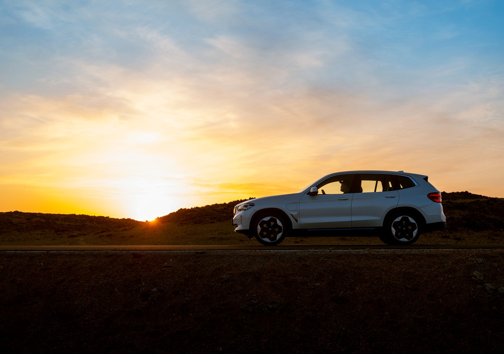 07.创新纯电动BMW iX3.jpg