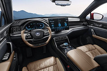 濃郁的科技與豪華 比亞迪新款唐內(nèi)飾官圖發(fā)布