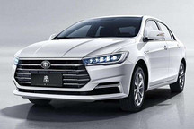 比亚迪秦EV增一款新车 补贴后售14.68万