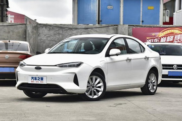 补贴后售13.95万元 江淮iEVA50新增车型