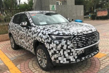 造型大气稳重 哈弗H6插混版谍照曝光