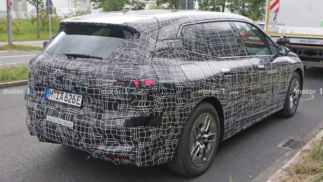 bmw-inext-spy-photos2.jpg