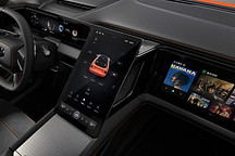 高合HiPhi X内饰曝光 配备3块液晶屏幕