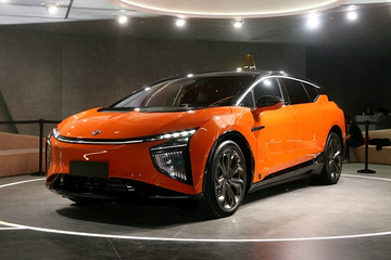 新車駕到 | 定義中國造高端豪華SUV 靜態(tài)解析高合HiPhi X