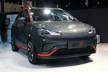 新车驾到 | 时尚的小型纯电SUV 哪吒V静态解析