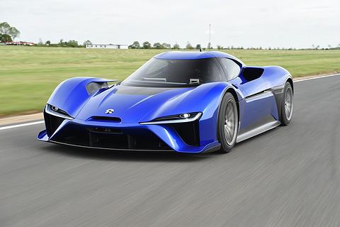 Nio-EP9-front-three-quarter-in-motion-02.webp