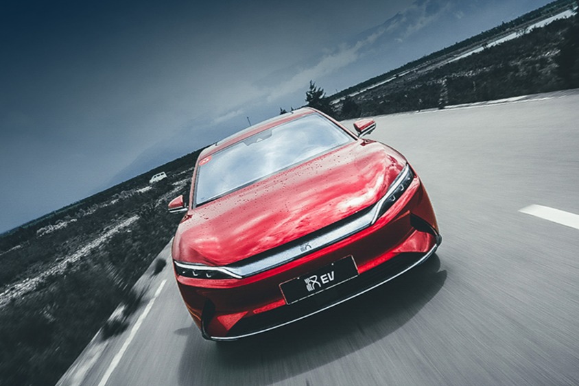 神仙打架——比亚迪汉新款降价2万应对特斯拉Model 3