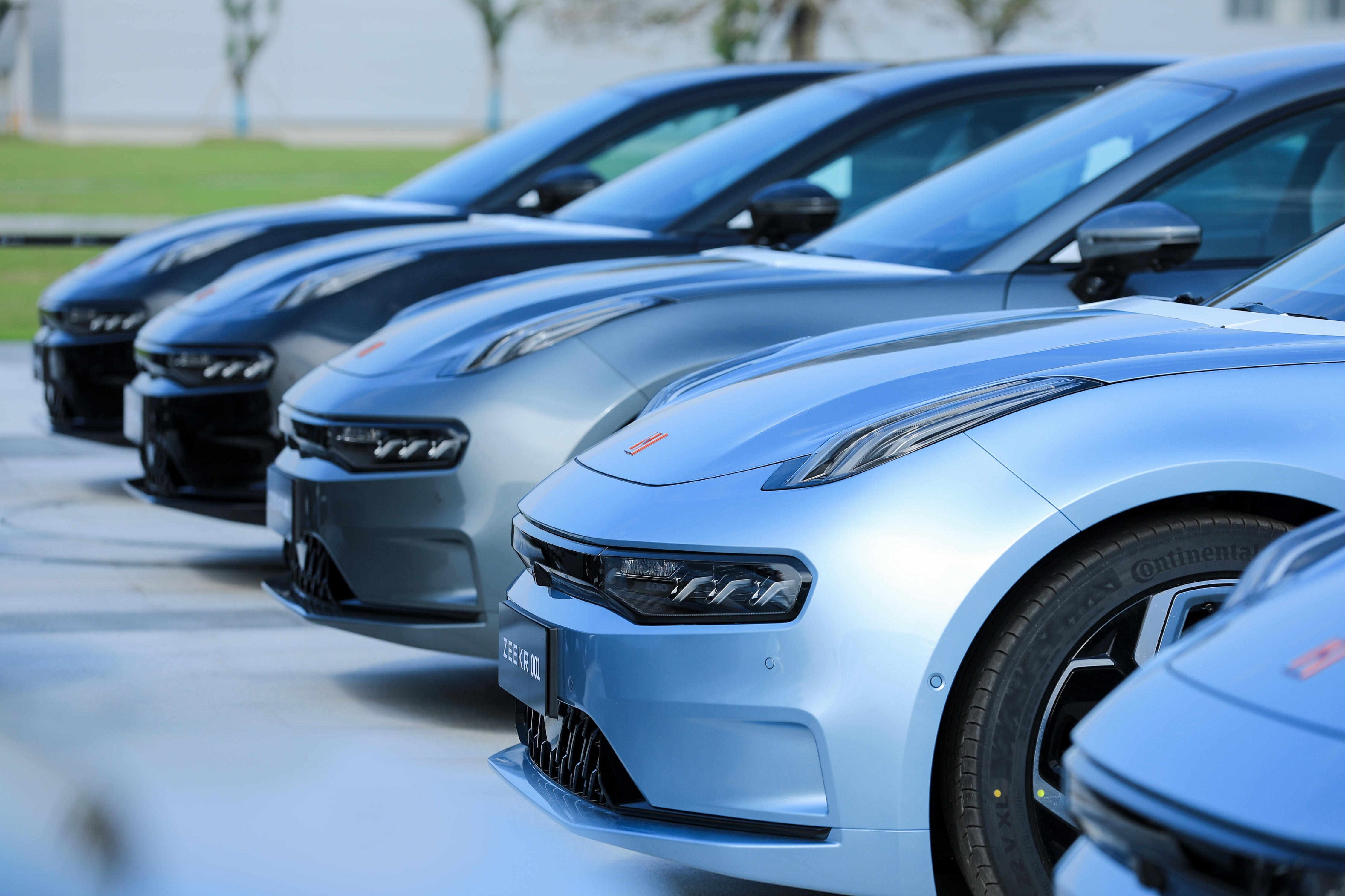 ZEEKR 001正式开启首批用户交付