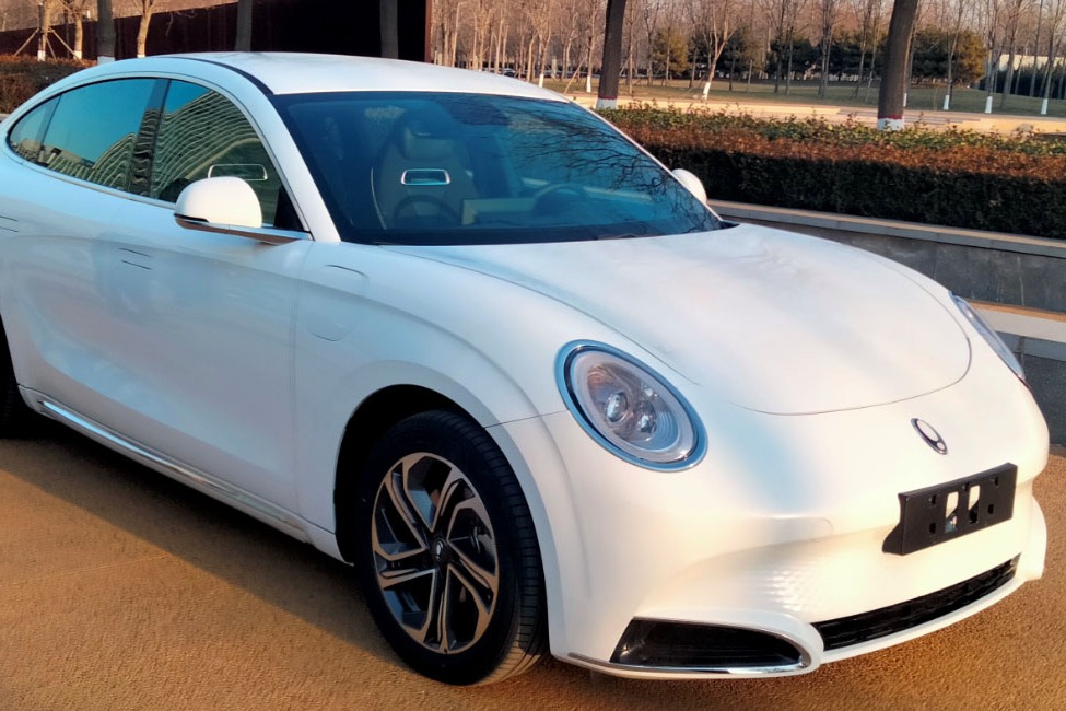 欧拉闪电猫路试无伪装 即将上市