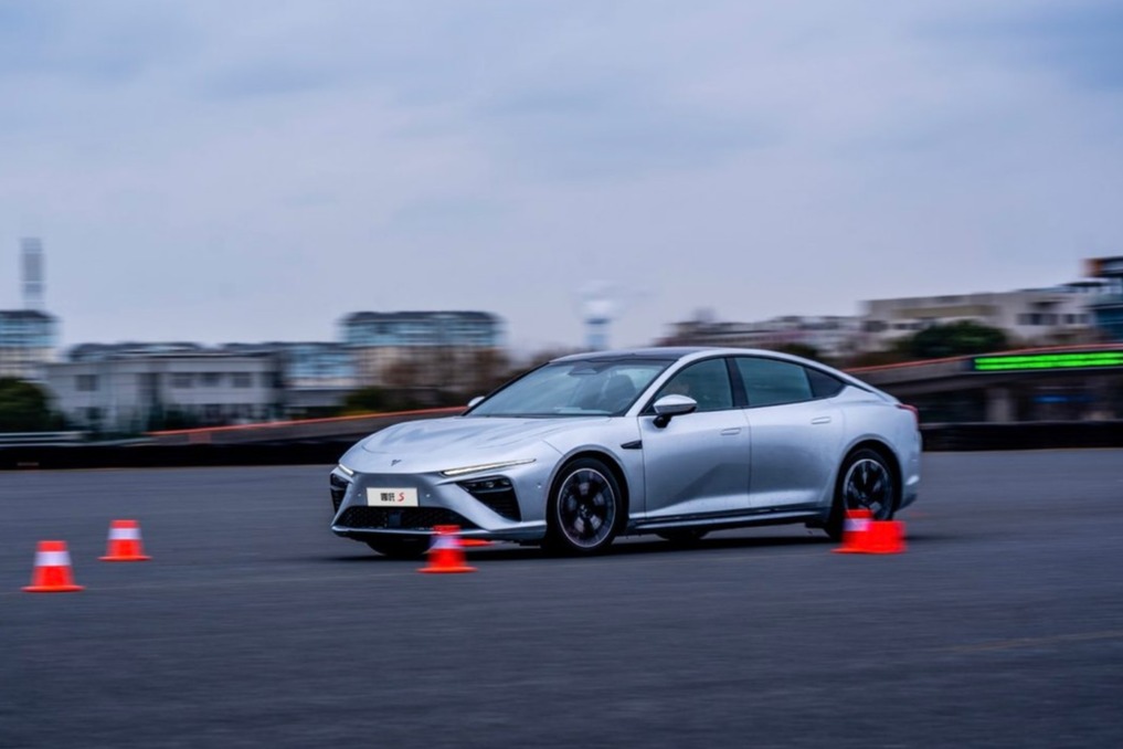 哪吒汽车2月交付7117台 同比增长255% 