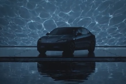 比亚迪海豹最新官图曝光 3.8秒破百 会是年轻人喜爱的性能车吗？