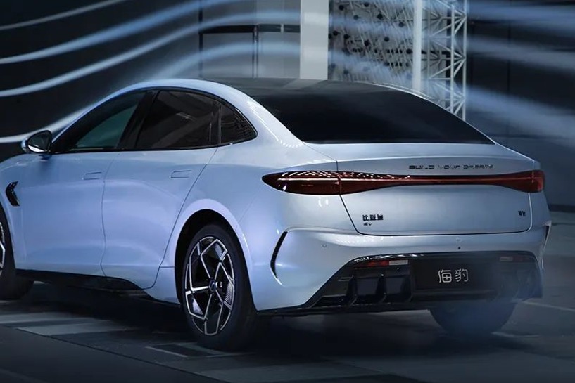 比亚迪海豹风阻系数0.219Cd 零百加速最快3.8秒