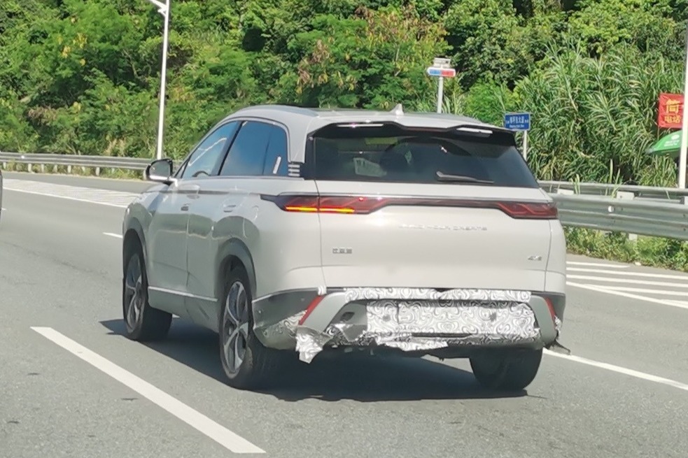 车讯 | 比亚迪护卫舰07无伪装路试谍照曝光