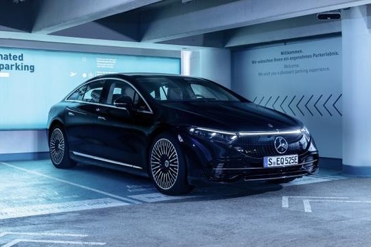 全球首例：博世与奔驰合作推出的自动泊车技术获批商用